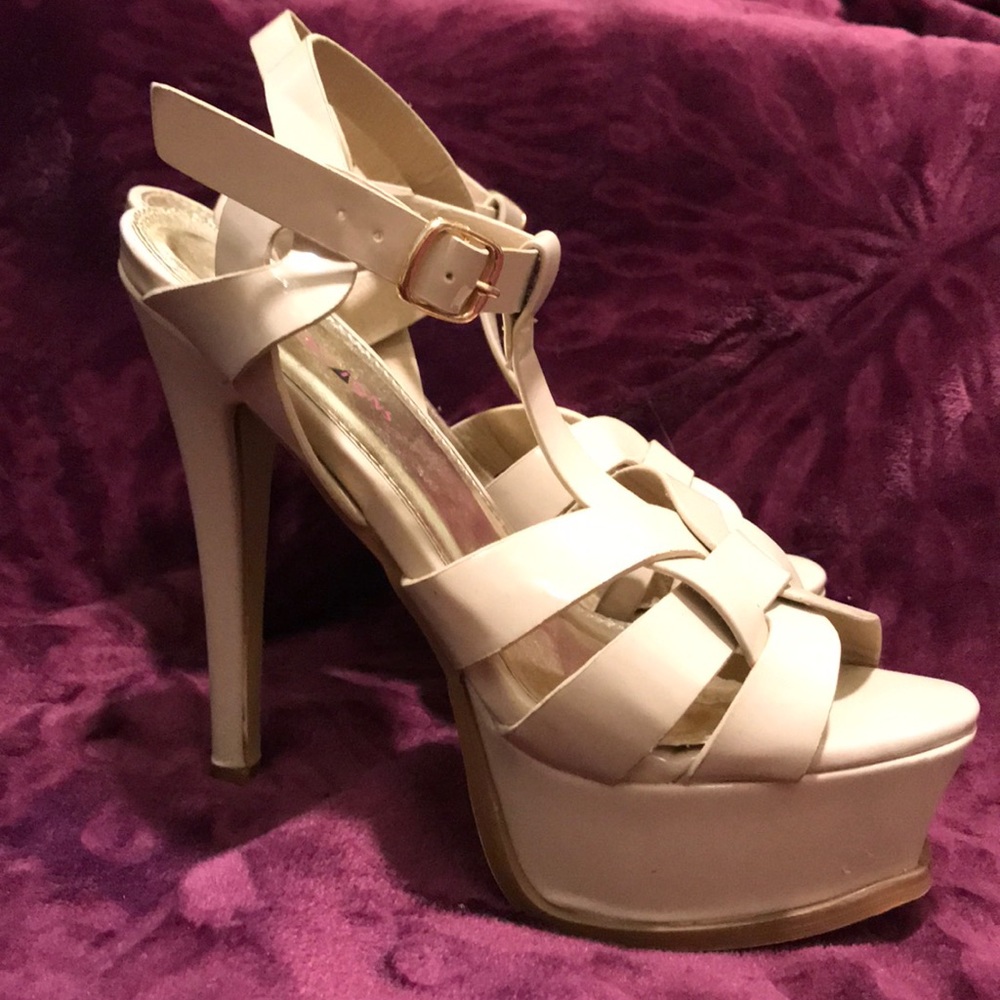 Nude platform heels